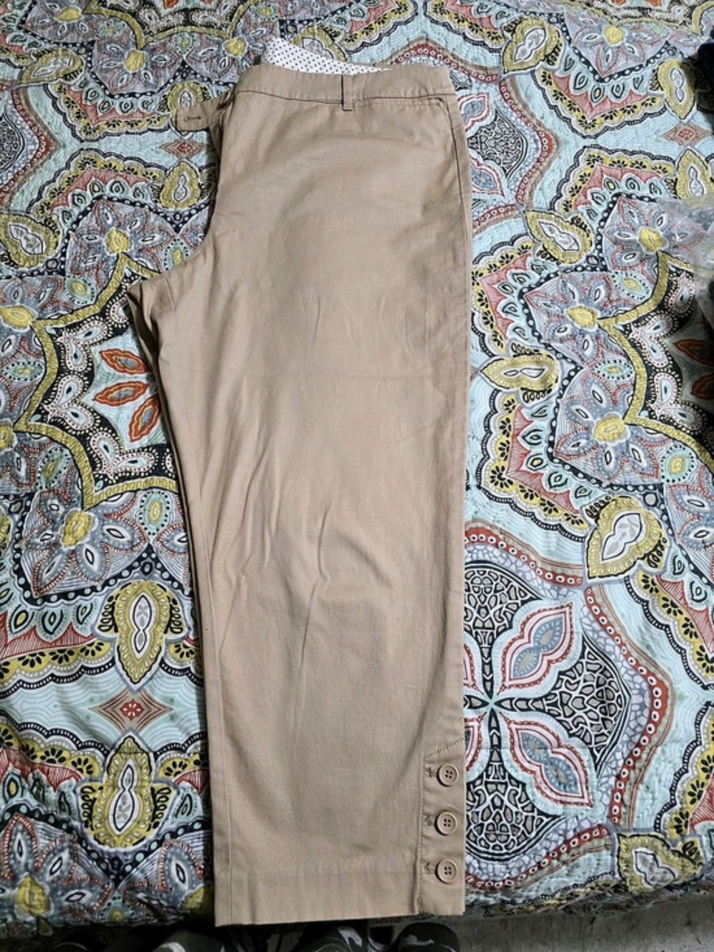 Talbots The Perfect Crop Pants Women's Beige Capris